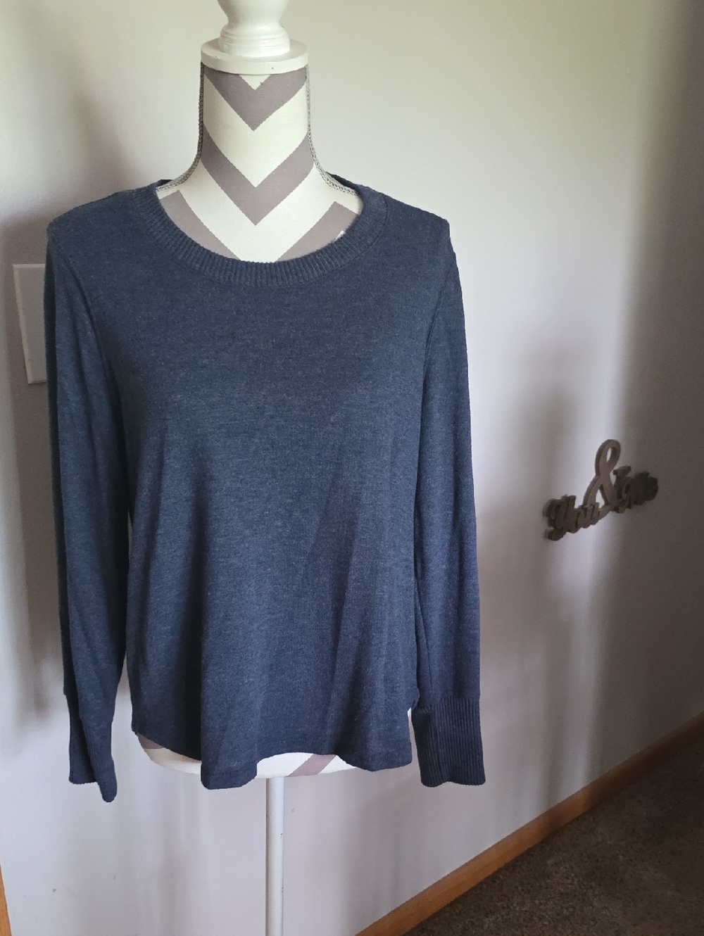 Nine West Long Sleeve Rib Neck Pullover Soft Knit Top Indigo Large